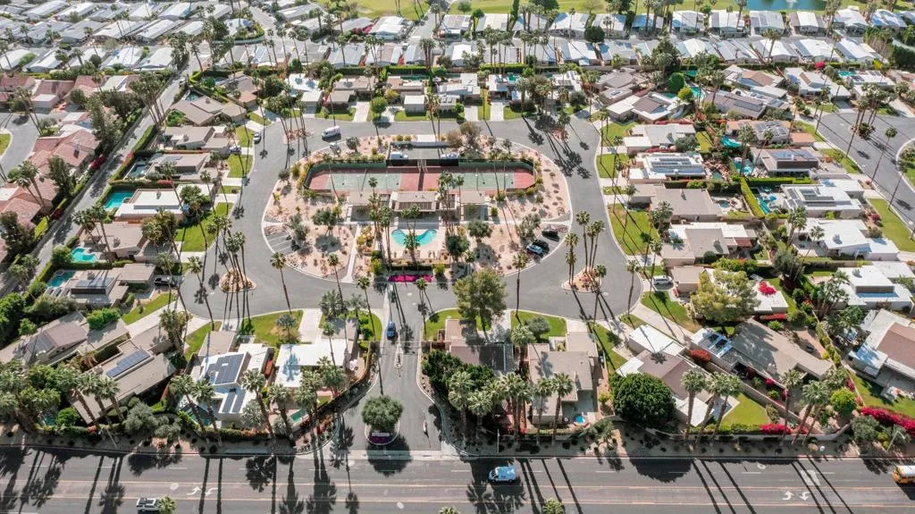 28 Chandra Lane, Rancho Mirage, California 92270 home-pic-4